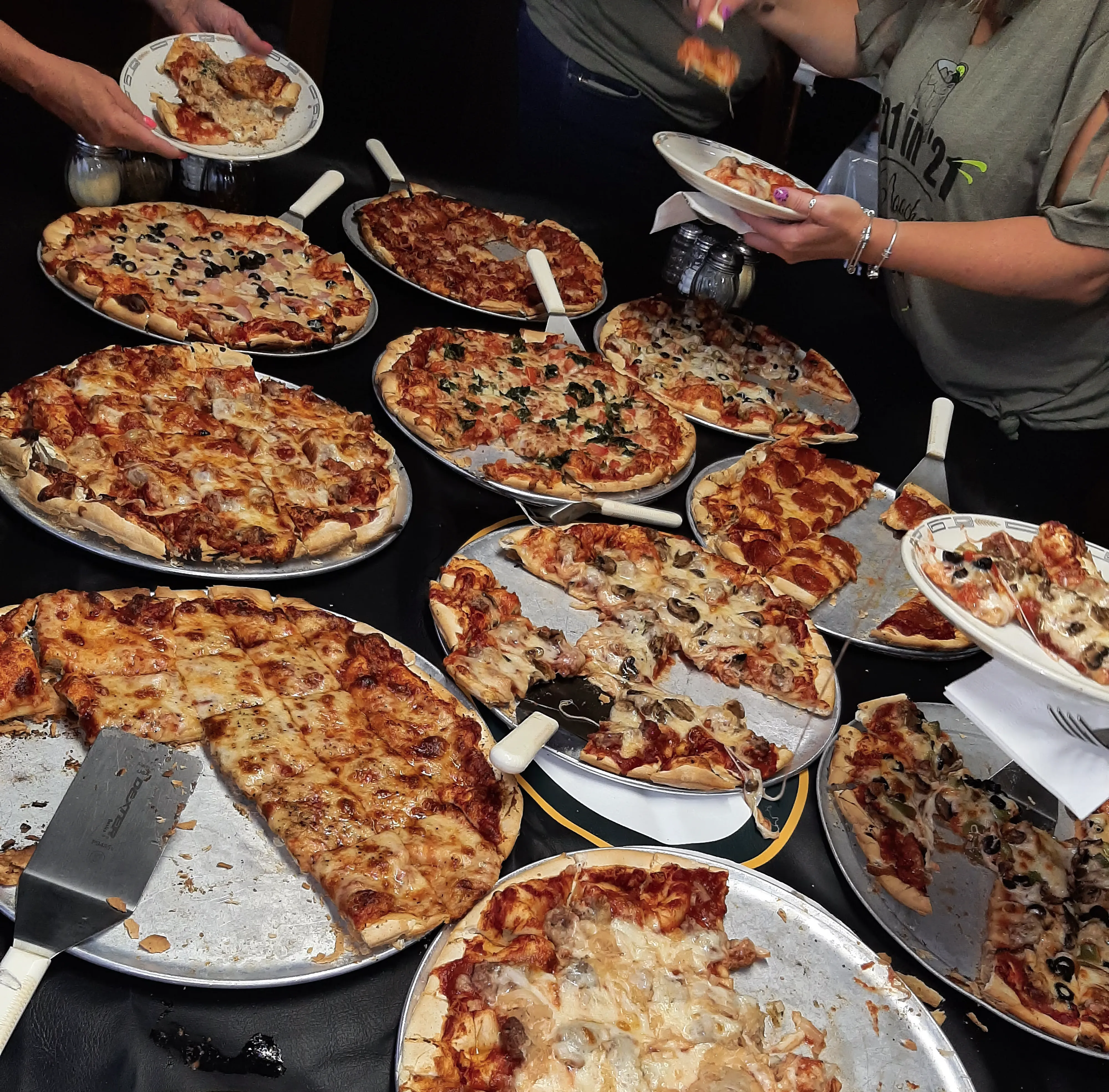 Pizza buffet at Club Denoyer